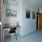 La Casa Di Lavy - Private Parking + Wifi Apartment